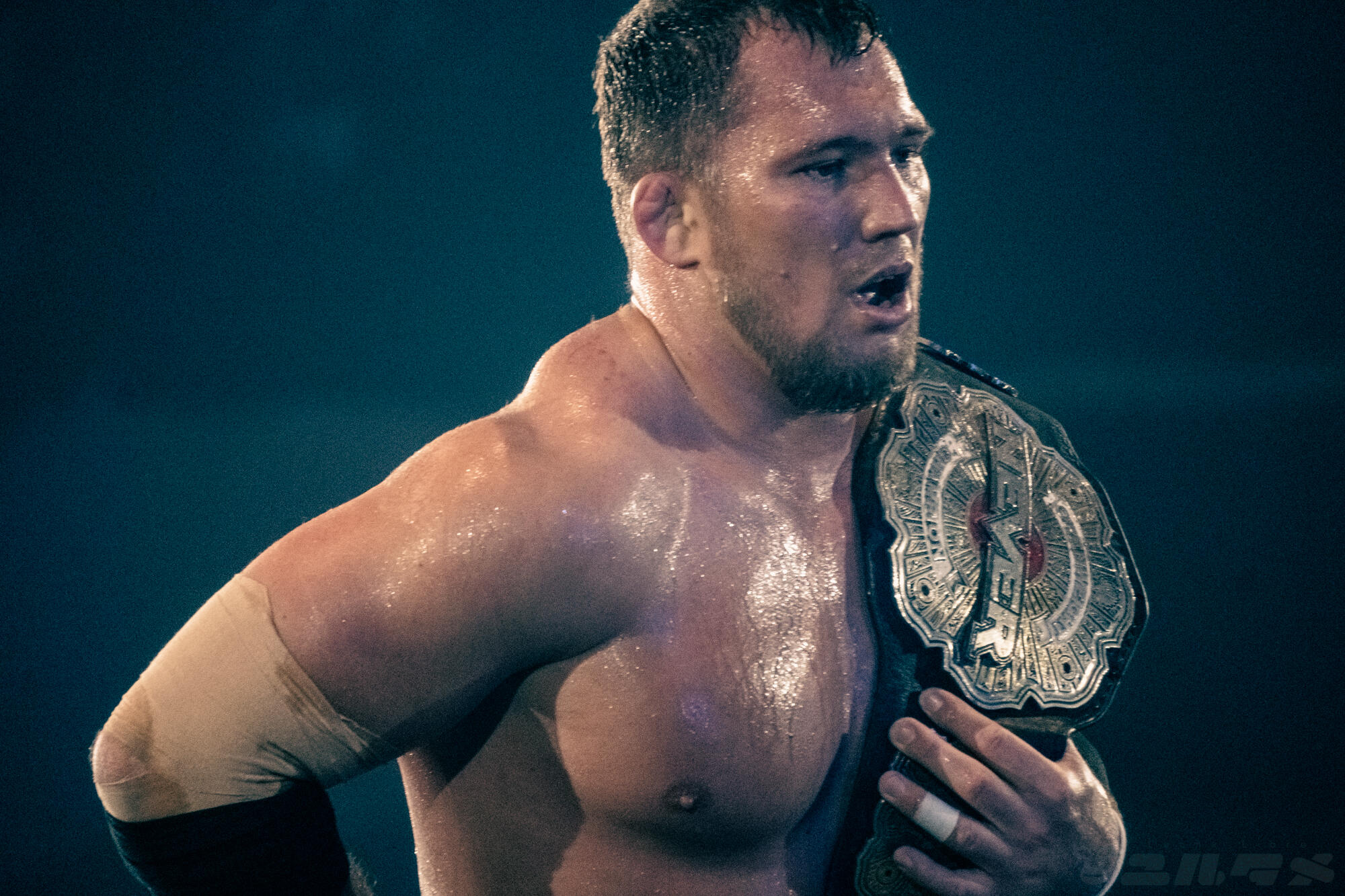 【新日本】25.6.15 大阪城ホール ボルチン・オレッグ vs 竹下幸之助 大阪城ホール,ボルチン・オレッグ